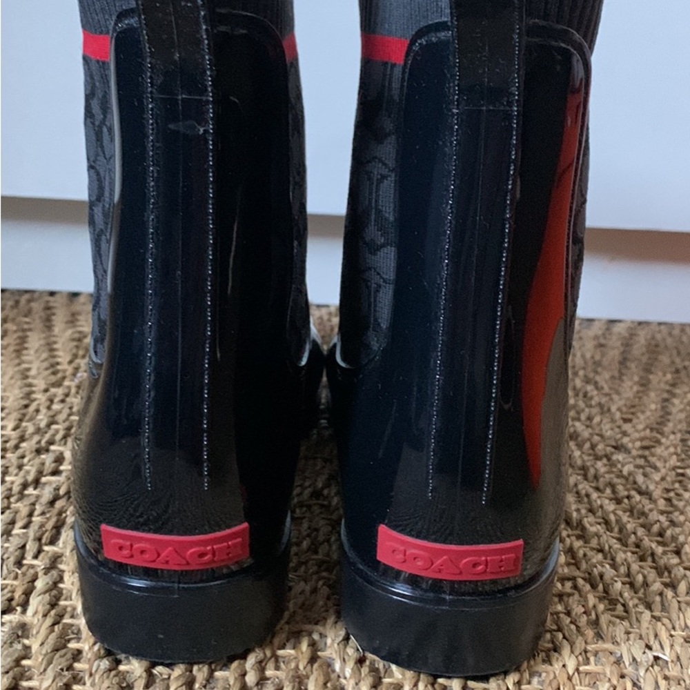 Coach Shoes Coach Rivington Rain Bootie Black Chelsea Ankle Rain Boots size 11 - Picture 2 of 3